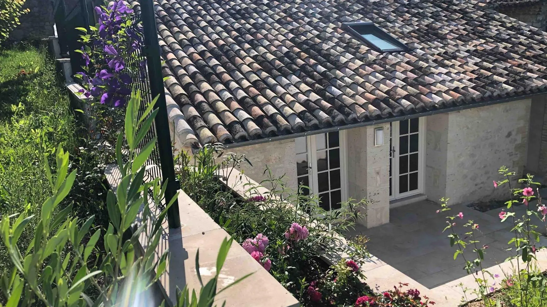 Newly Converted Barn, Magnificent Vues, Garden And Pool Lauzerte